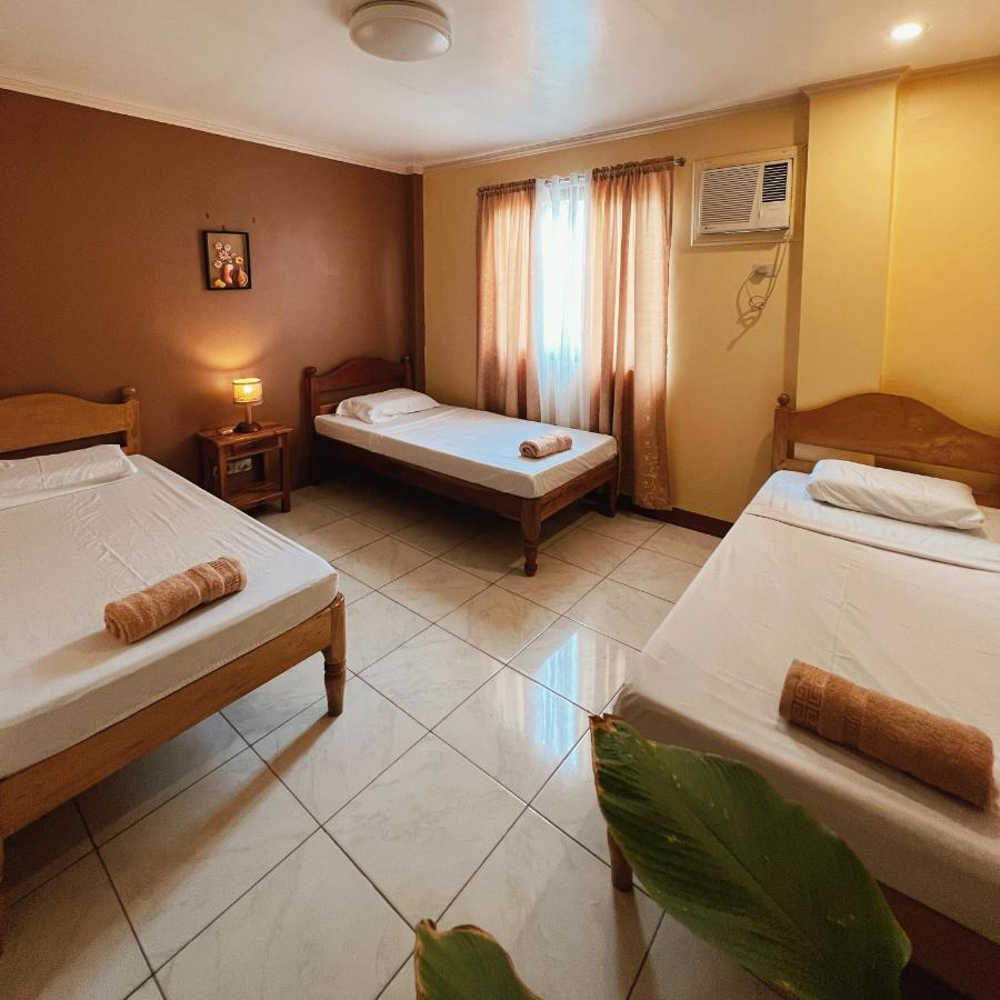 Balayong Pension Puerto Princesa Buitenkant foto