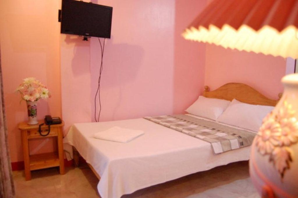 Balayong Pension Puerto Princesa Kamer foto