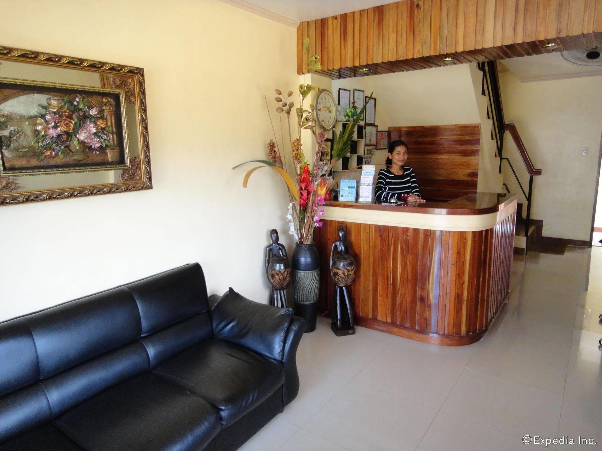 Balayong Pension Puerto Princesa Buitenkant foto