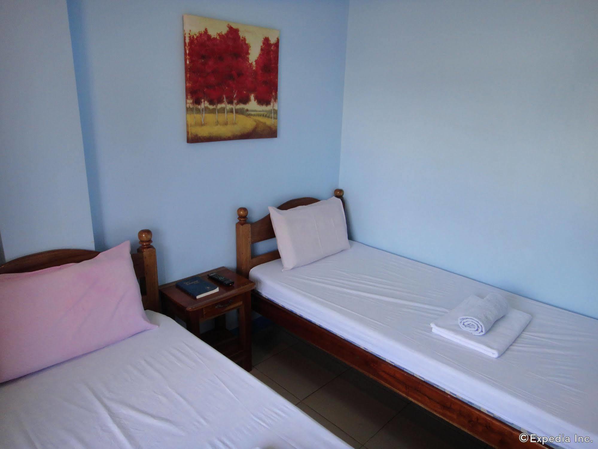 Balayong Pension Puerto Princesa Buitenkant foto
